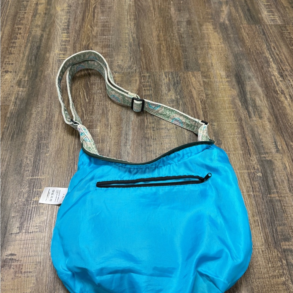 Kavu Sage Green Floral Pattern Crossbody Bag Distressed Limited Edition - Picture 15 of 16